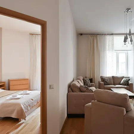 Spacious 82m2 Elegant Flat In The Heart Of Riga
